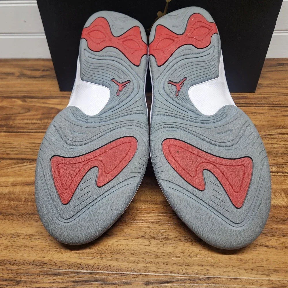 Jordan Max Aura 7 Shoes Wolf Grey and Varsity Red Mens Size 11